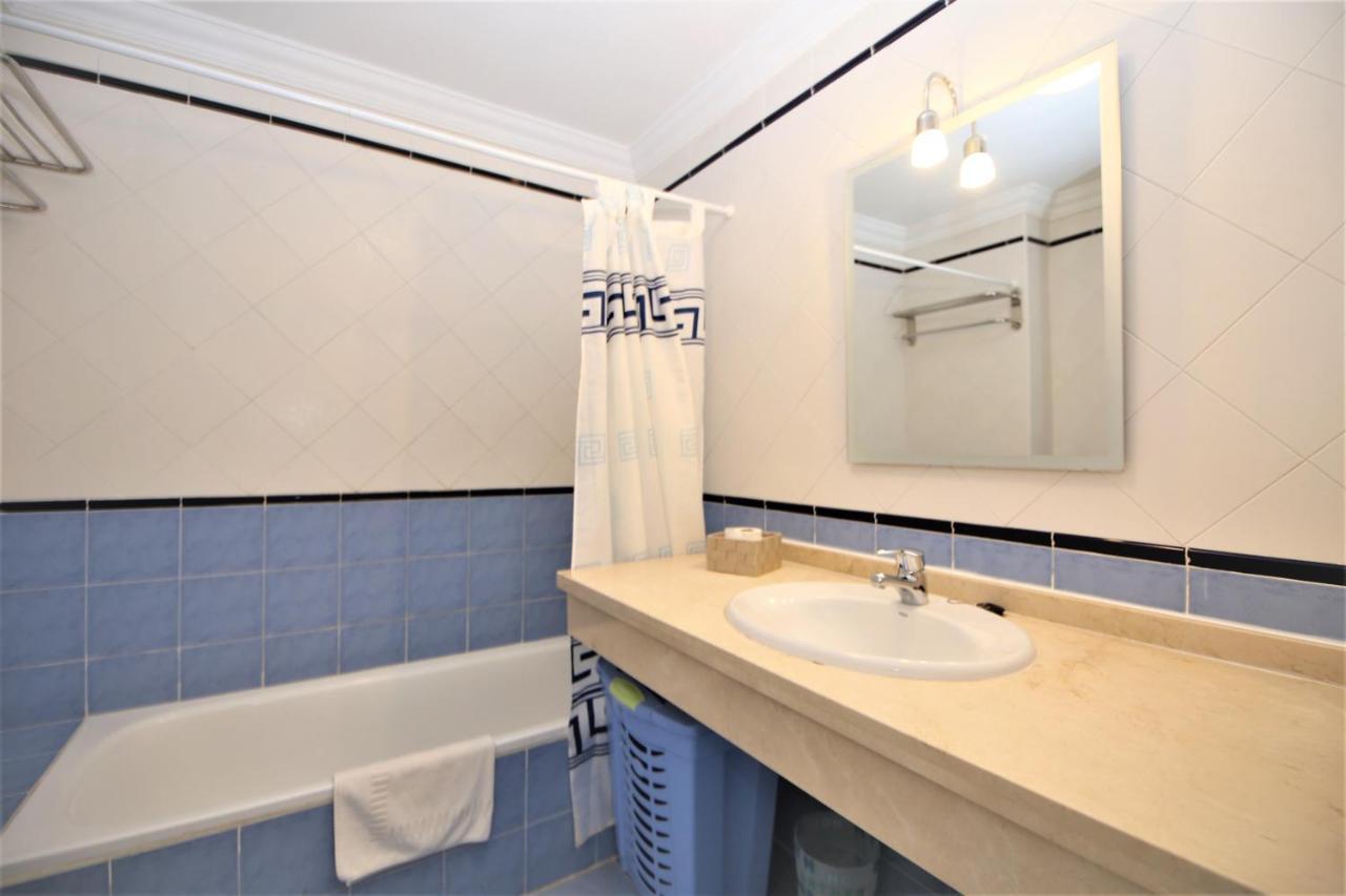 Apartment Pedro Estepona Ngoại thất bức ảnh